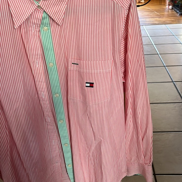 Bundle- 3 women’s size 12 Tommy Hilfiger Shirts - Picture 8 of 12